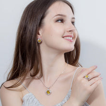 Load image into Gallery viewer, Festive Fashion 4pc Princess Signature Jewelry Set Vista Shops