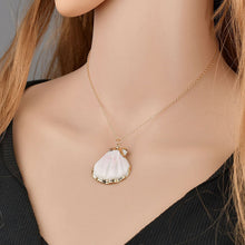 Load image into Gallery viewer, Heartbeats Seashell Necklace Set Of 3 Vista Shops
