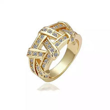 Load image into Gallery viewer, NYSA The Swarovski Crystal Cocktail Ring In Gold And Rose Gold Vista Shops