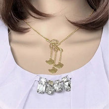 Load image into Gallery viewer, We R Family Necklace Includes 3 Birds Together Vista Shops