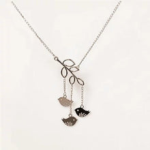 Load image into Gallery viewer, We R Family Necklace Includes 3 Birds Together Vista Shops