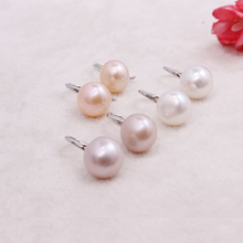 Load image into Gallery viewer, Moon in the Sky bright Pearl Earrings in Set of 3 Vista Shops