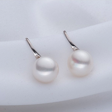 Load image into Gallery viewer, Moon in the Sky bright Pearl Earrings in Set of 3 Vista Shops