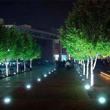 Load image into Gallery viewer, Runway Solar 3 LED Inground Lights Vista Shops