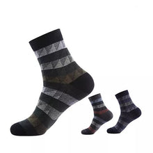 Load image into Gallery viewer, Activo Compression Socks Get 3 Pairs Legwear For Healthy Lifestyle Vista Shops